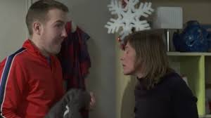 Tandis que boher espère retrouver enfin la femme de sa vie, riva, à trop mentir, pourrait bien perdre son homme. Plus Belle La Vie En Avance Un Personnage Fait Son Retour Video Pblv Episode 3703 Stars Actu