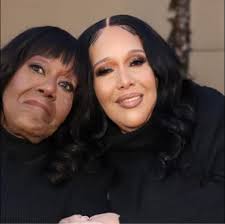 I forgot to tell y'all I experienced my first “hold up now” with my teenage  daughter during her basketball 🏀 game. I really don't know what I would of  did if it