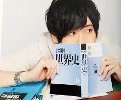 ホームステイ中でも夜はフリータイムなので思ってたより投稿する余裕がある状態です 私のクラスの担当は歴史の先生でした それを知らずに自己紹介のときに思いっきり歴史が嫌いですて言っちゃって申し訳ない気持ち 梶くんに教えてもらったら確実に好きになれます