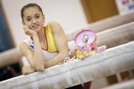 Romanian gymnast larisa iordache went through some difficult moments in recent years but she managed to persevere. Botez Cu Stil Larisa Iordache A Ocupat Locul Al Treilea La American Cup