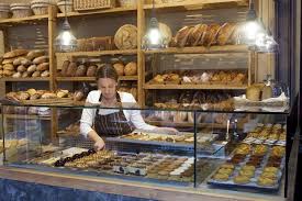 Square Glass Pastry Display Brasserie Bakery Pastry Display Bakery Shop Design Bread Display