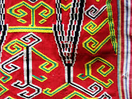Pakaian tradisional etnik sarawak maruwiah ahmat iban allaboutibans unit promosi inovasi dan media: Keindahan Aneka Kain Tenun Tradisional Suku Dayak Iban Indonesia Kaya