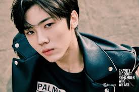 학보사에 남아 함께 자게 된 성민(손승원)과 후배 후배, 성민에게 지원 선배 좋아하죠? ì†Œë…„ì˜ ì„±ìˆ™ç¾Ž í¬ëž˜ë¹„í‹° ì„±ë¯¼ ì•¨ëŸ° í˜•ì¤€ ê°œì¸ ì½˜ì…‰íŠ¸ í¬í†  ê³µê°œ ì¤'ì•™ì¼ë³´