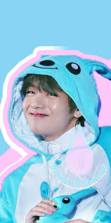 A Simple Taehyung Wallpaper Background Bts Wallpaper Iphone Taehyung Kim Taehyung Wallpaper V Cute