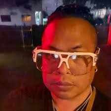 We can't tell which is more slick:...