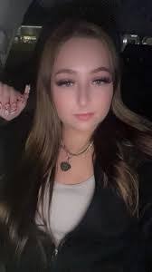 Kelsey Liles's Instagram, Twitter & Facebook