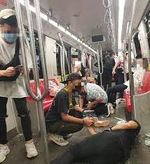 Kalau korang nak tahu, ini merupakan insiden lrt paling teruk dalam sejarah sejak ia memulakan operasi pada tahun 1996. Lrt Laluan Kelana Jaya Beroperasi Seperti Biasa