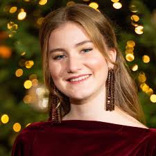 Danielle Stacey, Online Royal Correspondent