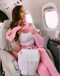 In hawai, maluma sings about a relationship that couldn't work out. Neymar S Girlfriend Natalia Barulich Stuns On Private Jet Ahead Of Psg S Champions League Final Daily Star