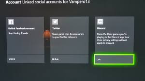 Currently available only on the xbox one alpha ring, discord will soon allow all xbox gamers to show off their status on the platform, revealing what game you're currently playing to your. Gaming Phanatic On Twitter Theweebearuk Discordapp I Have Access To Discord Beta Link On Xbox One I Get The Pin But When I Try To Link The Accounts Xbox Does Not Show