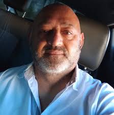 La FZS 2.0 de Yamaha tiene una estética agresiva, con cortes afilados y  robustos que distinguen a simple vista este modelo. 😎🔝 #Yamahasv  #YamahaElSalvador #ADNYAMAHA #CulturaYamaha #Yamahaloversv #Yamaha #FZ #FZS  #FZS20