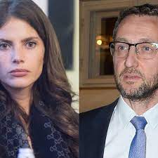 Weronika rosati i robert śmigielski rozstali się rok temu. Robert Smigielski Byly Partner Weroniki Rosati Z Zarzutami Grozi Mu Piec Lat Wiezienia
