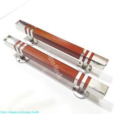 Selain itu ada juga handle pintu yang terbuat dari pipa kosong dengan harga. Handle Pintu Rumah 25 Cm Stainless Tarikan Pintu Rumah Gagang Pintu Minimalis Murah Shopee Indonesia