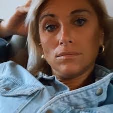 Sharon Fetterolf's Instagram, Twitter & Facebook