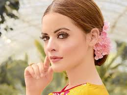 Minal mubeen khan (pronounced ˈmɪnəl xaːn; I D Hate To Limit My Possibilities By Defining My Future Minal Khan