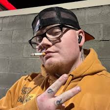 Should I upgrade to RX 7600 XT 16GB?