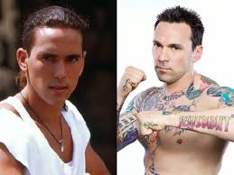 Um café e a conta: O que aconteceu com os Power Rangers originais?