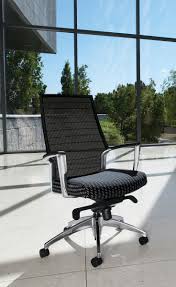 Global Accord This Award Winning Series Features Classic Styling With A Finely Detailed Polished Aluminum Arm Global Furniture Work Chair Office Chair