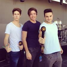 Απαντά στις φήμες περί σχέσης με τον άρη μακρή! Arhs Makrhs H Apokalypsh Gia Toys Boys And Noise To X Factor Kai H Anna Maria Bellh Exclusive Gossip Tv Gr