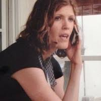 Sara Beckmann's Instagram, Twitter & Facebook