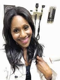 Iris Nadel's Instagram, Twitter & Facebook