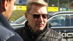 Mika Häkkinen: Tunteet saa näyttää, mutta väkivaltaan ei pitäisi turvautua 