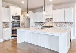Types Of Kitchen Flooring Best Design Ideas In 2020 Types Of Kitchen Flooring Hardwood In Kitchen Hardwood Floors In Kitchen