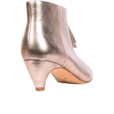 Splendid High quality in Heel