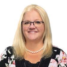 Adele Kidd's Instagram, Twitter & Facebook