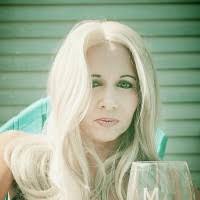 20+ "Holly Lau" profiles