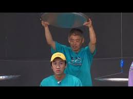 Se clasifica en el género de «gran actuación urbanística», un género no visto con anterioridad en los programas de televisión coreana. Hot Clips Runningman Ep 463 1 Tray Karaoke Mission What S Wrong With Kwang Su Eng Sub Youtube