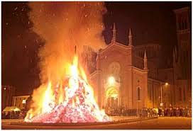 Traditional Bonfires Of Veneto In Winter Solstice Northeast Italy Winter Solstice Fires Treviso Traditions Of Veneto Italy Winter Winter Solstice Veneto