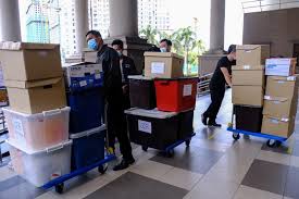 Klcc park is minutes away. Malaysian Court Grants Temporary Freeze On Us 340m 1mdb Money Asia News China Daily