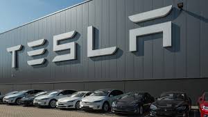 Seperti mobil listrik pabrikan amerika ini, tesla model s p100d dan model s p75d. Daftar Harga Mobil Tesla 2020 Dari Yang Termurah Hingga Termahal