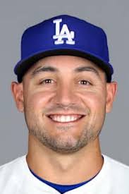 The Dodgers have continued their habit of making big moves during the  offseason, re-signing Miguel Rojas and signing Edwin Díaz to the largest  contract for a relief pitcher in MLB history 🔥🙌