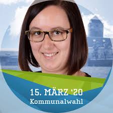 Tanja Fleischmann kommt aus Welitsch. Unser Platz 15 stammt aus der  Gaststätte Konrad. Dort könnt Ihr sie auch häufig antreffen. Sie arbeitet  als Bankkauffrau und engagiert sich als stellvertretende CSU  Ortsvorsitzende. Darüber