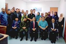 #tulisan #jawi #satumalaysiariuh #viralisu tulisan jawi satu malaysia perang mulut. Mdn Akan Bentuk Jawatankuasa Pengukuhan Tulisan Jawi
