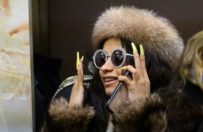 Here's Who Cardi B Was Caught FaceTiming When Paparazzi Pulled Up On Her At  The Airport... | News | BET