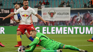 In the game fifa 21 his overall rating is 85. Gulacsi Und Orban Kehren Vorzeitig Nach Leipzig Zuruck Kicker