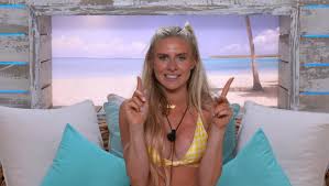 The latest addition to the love island villa has already caused quite a stir after entering last nights episode. Love Island Episode 21 Toby Gives Chloe A Taste Of That Proverbial Medicine Independent Ie