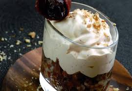 Verrine De Caviar D Aubergine Au Lait De Coco Plus De 30 Recettes De Verrines Salees Bluffantes Recette Verrine Verrines Salees Alimentation