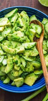 An Easy Excellent 5 Minute Avocado Cucumber Salad Recipe With The Easiest Lime Dressing This Cucumber Avocado Salad Cucumber Recipes Salad Avocado Recipes