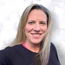 Katherine Heuser's Instagram, Twitter & Facebook