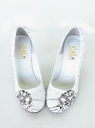Creepy Skull Shoes For Halloween Weddings And Beyond Bride Shoes Custom Wedding Shoes Beach Wedding Shoes