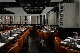 Qt hotels & resorts are an eclectic mix of design, art, lifestyle and luxury boutique hotel accommodation across australia and new zealand. Gowings Bar Grill Qt Sydney Event Venue Hire Tagvenue Com