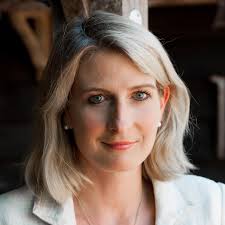 Melanie Wright (@MelWrightMoney)