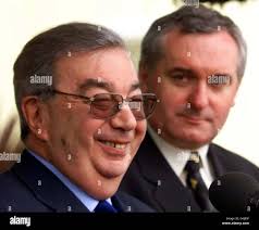 M bertie hi-res stock photography and images