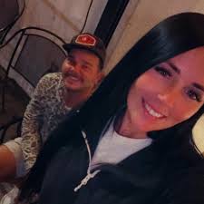 Who can tune up a mercury 115 boat motor with a cracked transom at home  near Lake Fork?