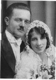 t_eIT_Y_C_O~O_T_E_an_d_J_u_li_e_R_O_D_G_E_R_S_F_a~m_i_ly