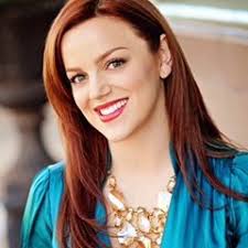 Shannon Mccutcheon's Instagram, Twitter & Facebook